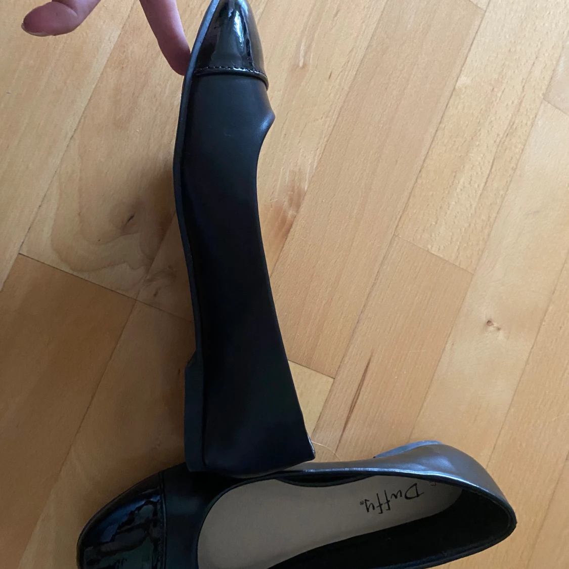 Svarta ballerinaskor  - 90