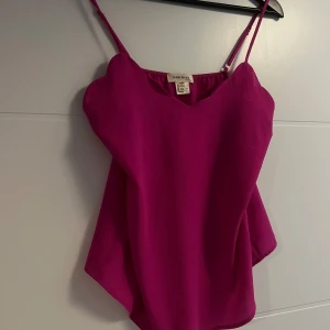 Monteu topp - Bra skick