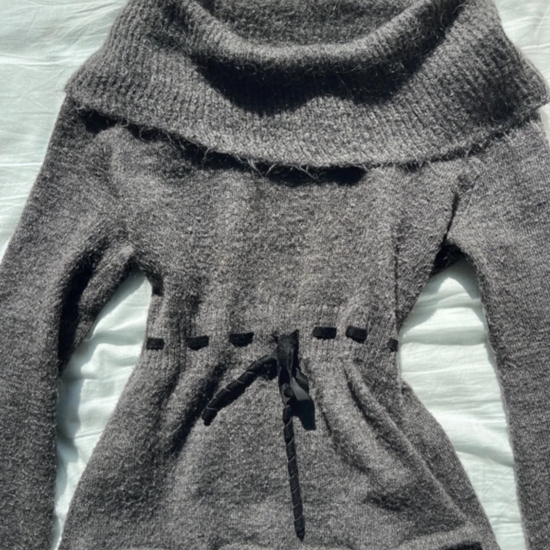 Stickad off shoulder tröja - 90