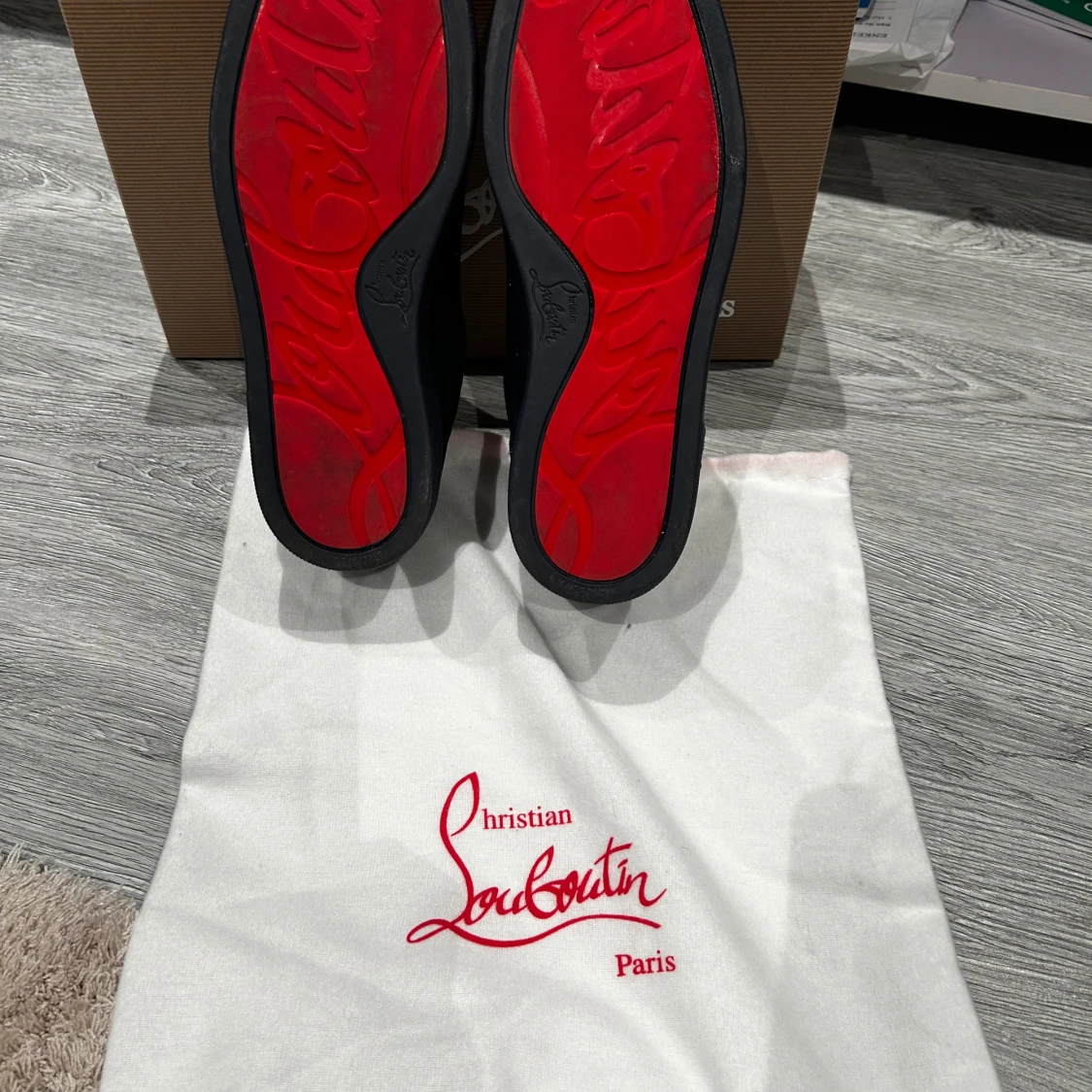 Louboutin  - 91