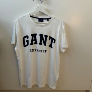 Gant t shirt - Säljer min gant t shirt för jag intr använder den längre, den är i braskick och känns som ny