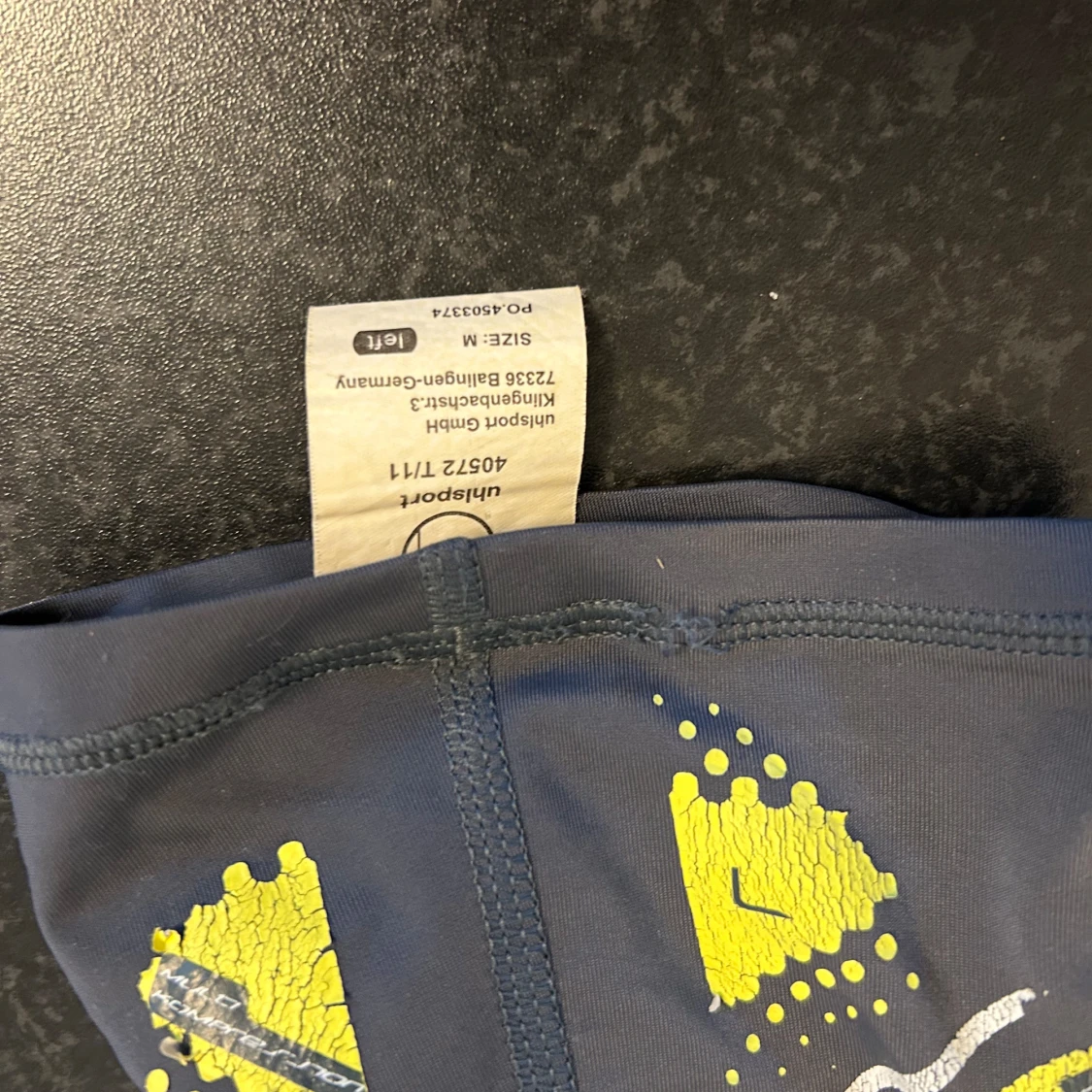 Fotbollsbenskydd - 93