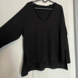 tunn kofta - så mysig, tunnare material så toppen för sensommaren