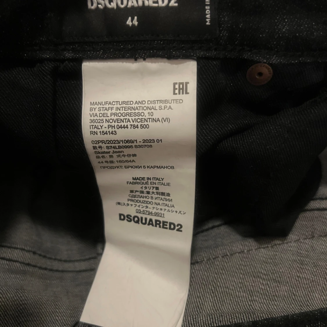 Svarta slitna jeans från Dsquared2 - 91