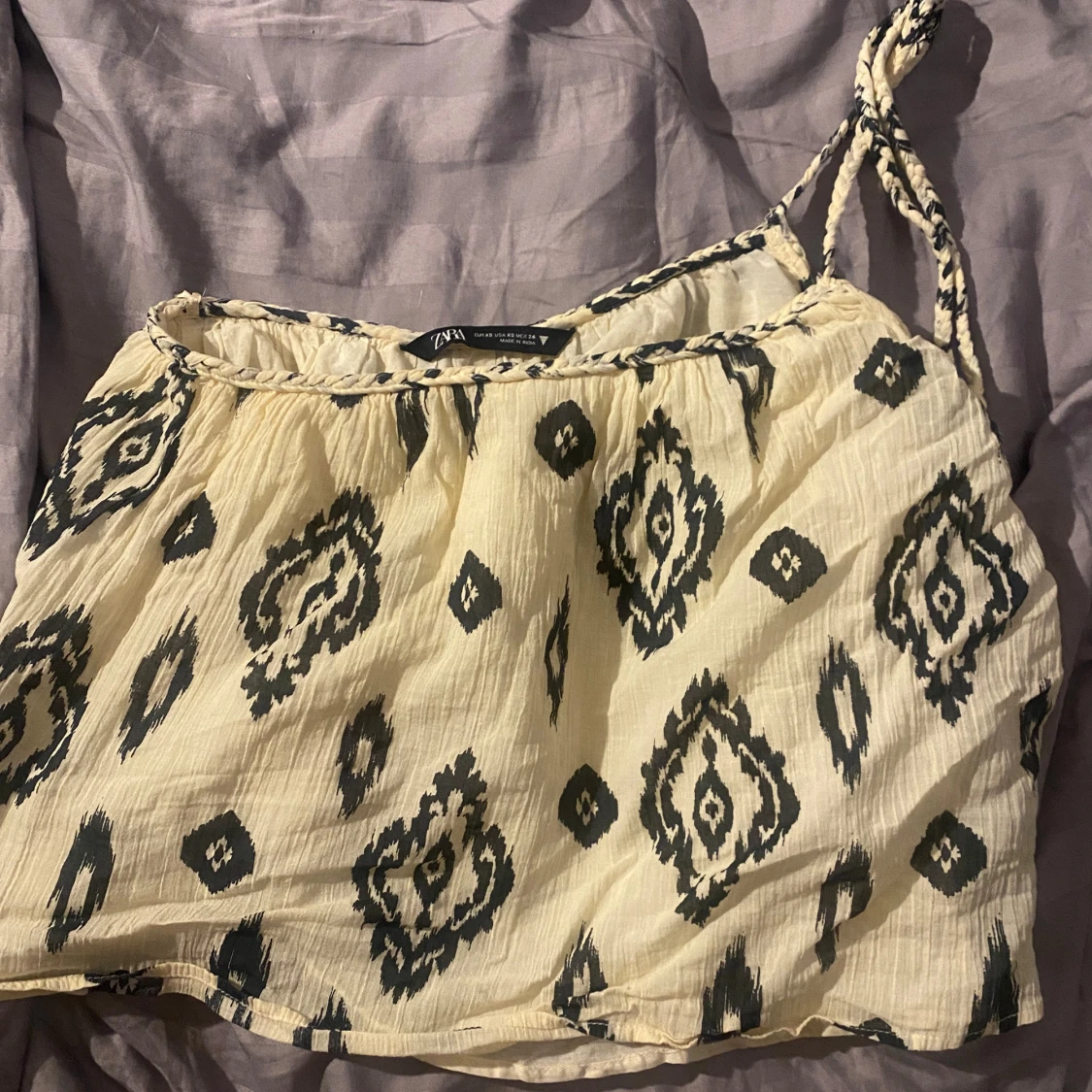 Mönstrad linne från Zara - 90