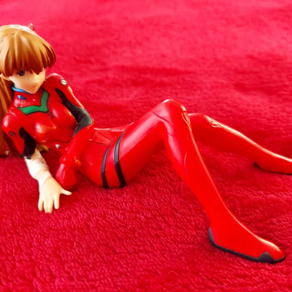 Souryuu Asuka Langley Evangelion anime figur i bra skick!🫶🏻Köp gärna direkt,behöver pengar!. Övrigt.