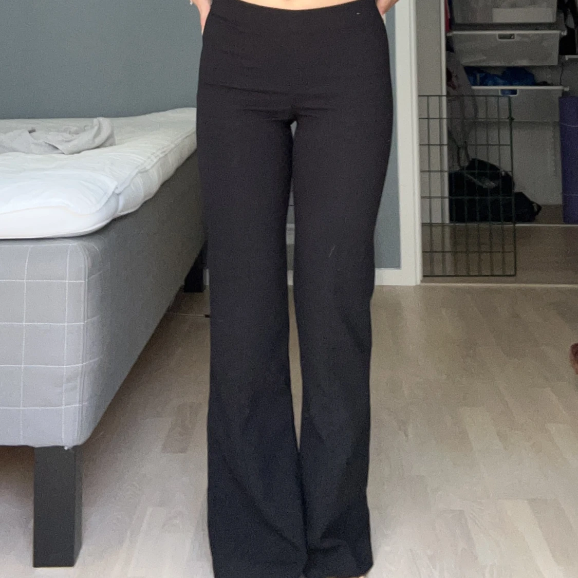 Lågmidjade kostymbyxor!