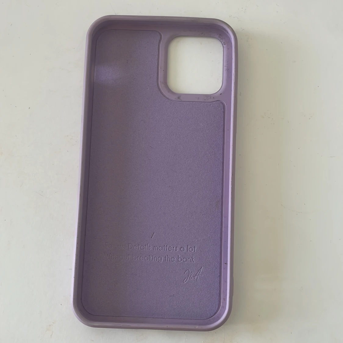 Säljer en mobilskal 