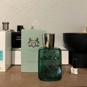 PDM Greenley - Ish 55/75ml kvar av flaskan. Hör av dig vid frågor! ❌INGA BYTEN❌ 📢999KR FAST PRIS, INGA FÖRHANDLINGAR OM PRIS📢