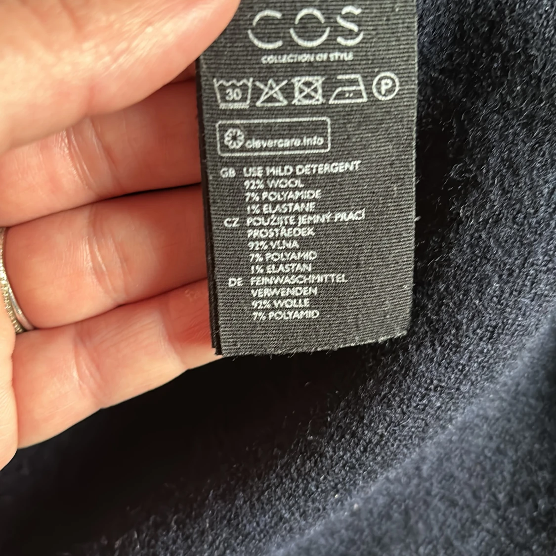 svart tröja/tunika från COS - 92