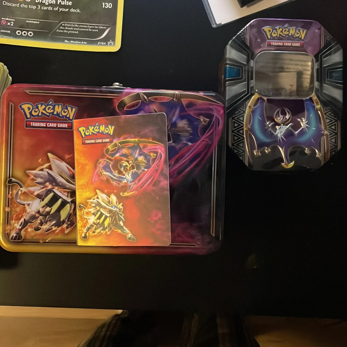 Pokemon kort 8 högar,oanvända fotbollskort 1 hög - 91