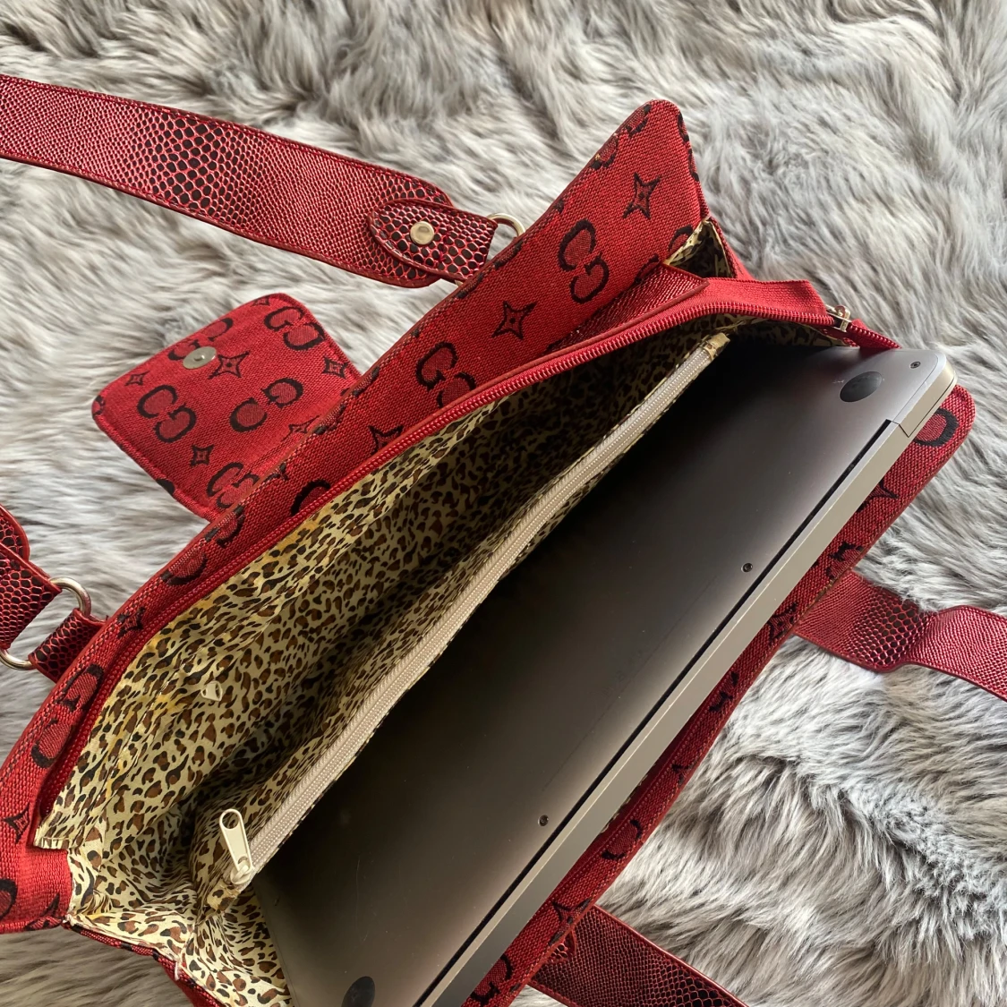 Röd y2k väska  - 90