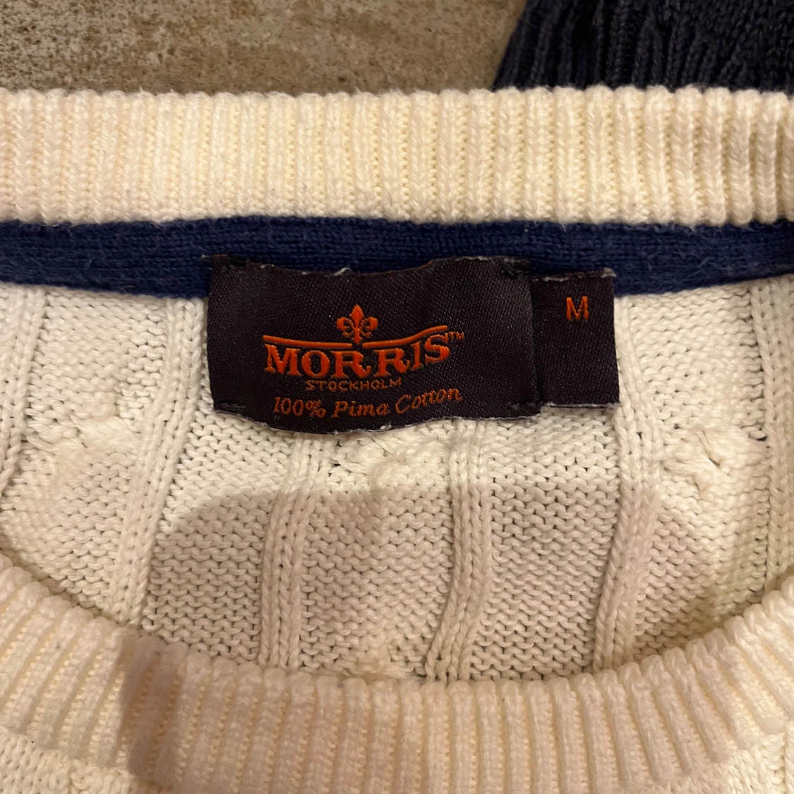 Vit kabelstickad tröja från Morris - 91