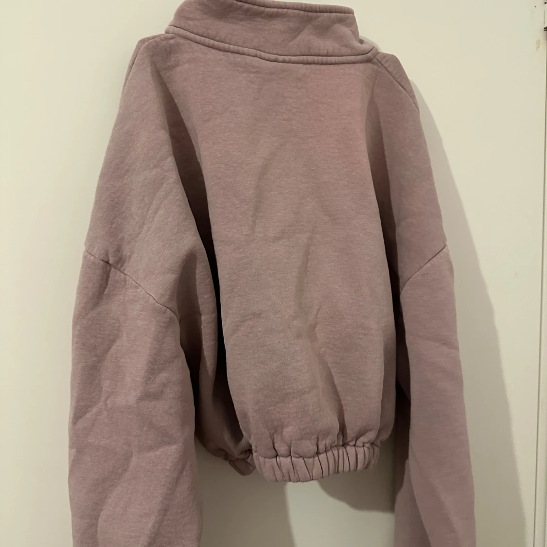 Ljuslila fleece hoodie - 90