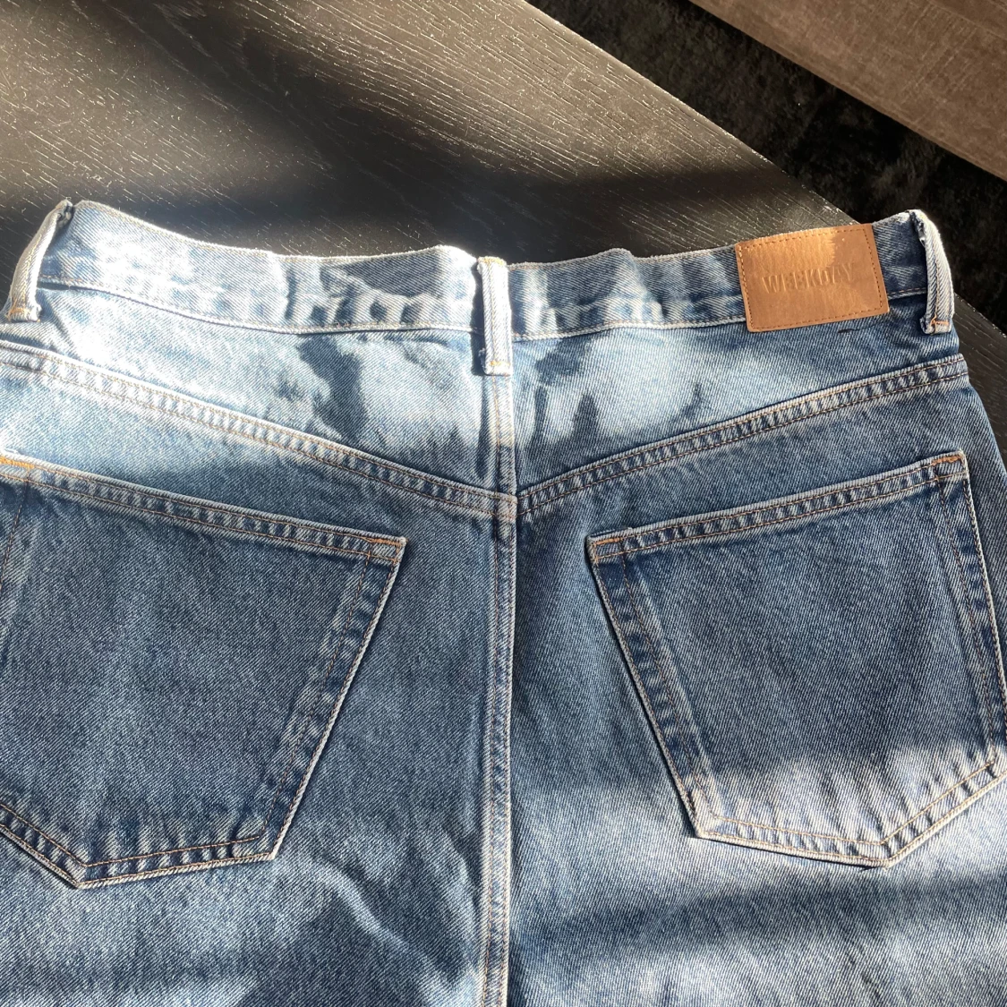 Blåa jeans från Weekday - 91