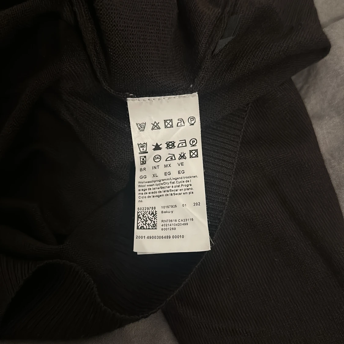 Svart tröja från BOSS - 91