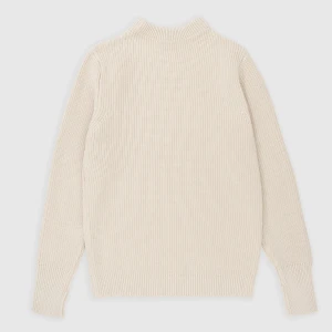 Andersen Andersen Cotton Crewneck - Stickad tröja från danska märket Andersen Andersen.  - Aldrig använd - 100% ekologisk bomull - Färg: Raw Cotton. Mer information om produkten: https://andersen-andersen.com/products/cotton-crewneck