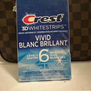 Crest tandblekning plåster  - Crest tandbleknings plåster oöppnad i förpackning 