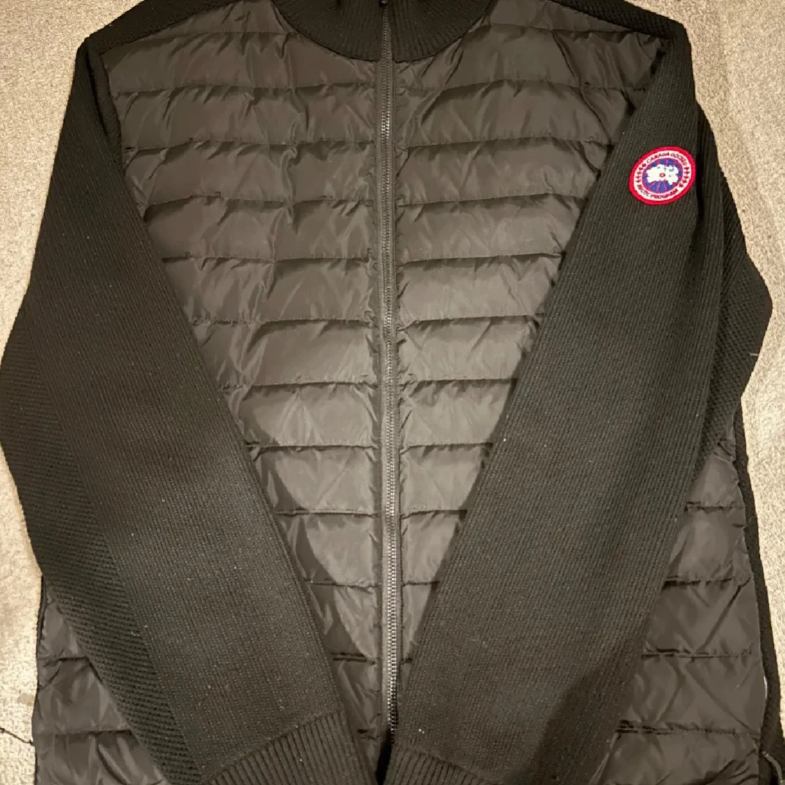 Svart jacka från Canada Goose