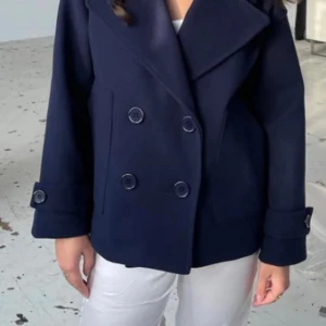 Design by si kappa - Säljer då den inte kommer till andvänding mera. Tror jag köpte den för 880kr.