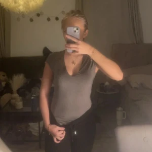 Body med v ringning - Ny utan prislapp!