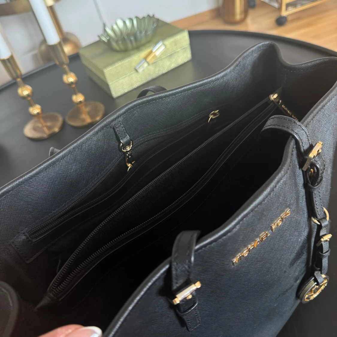 Michael kors väska  - 90