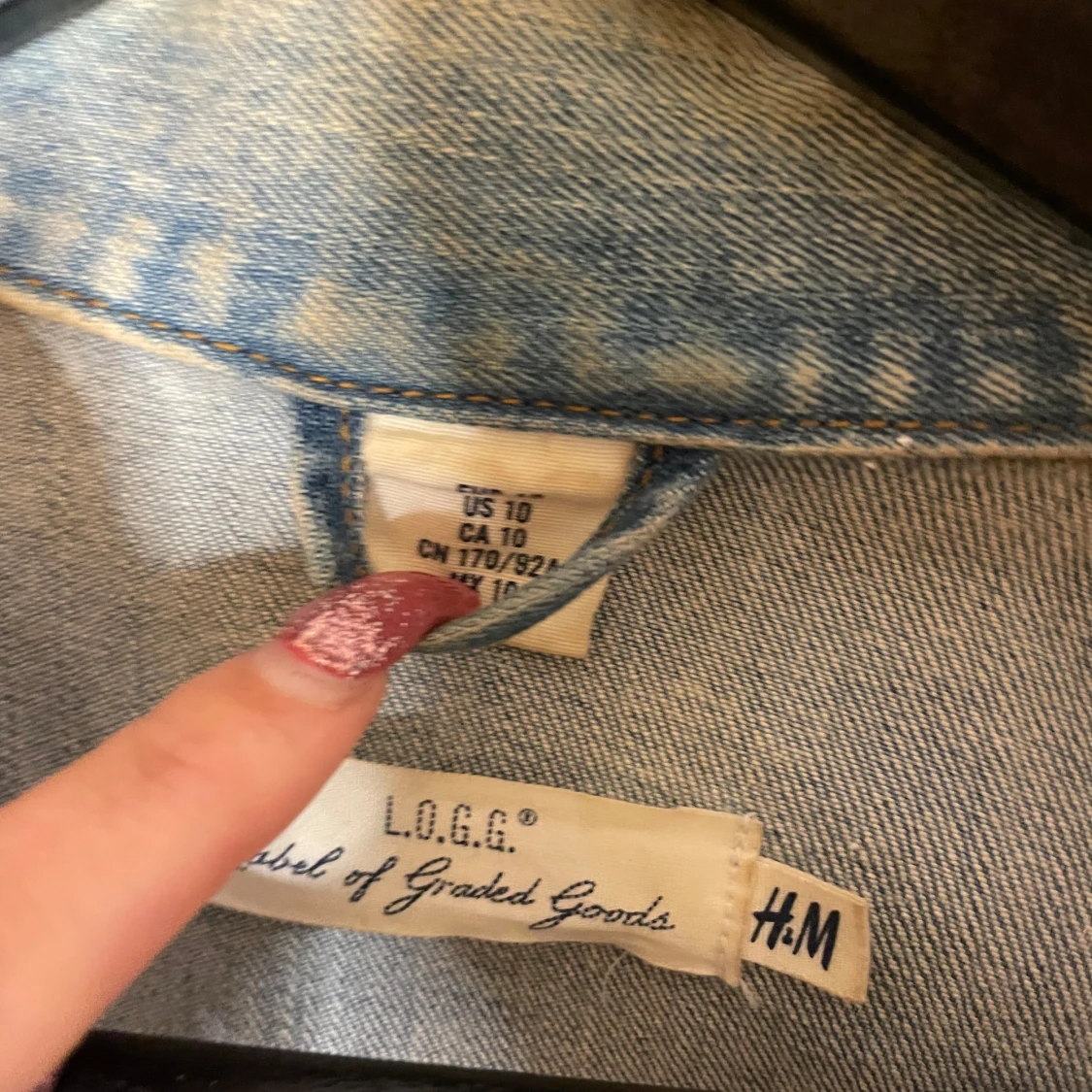 Ljusblå jeansjacka från H&M - 91