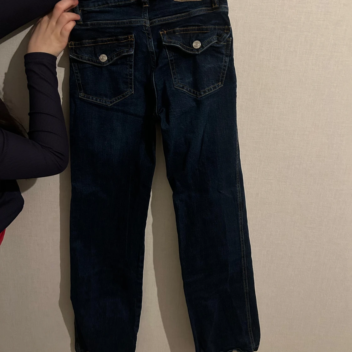 Mörkblå jeans - 90