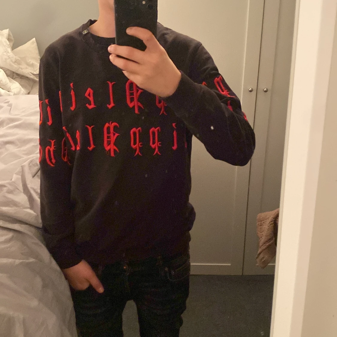 Svart tröja från Philipp Plein med röd text - 66