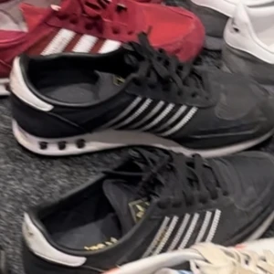 Adidas trainer - Bra skick