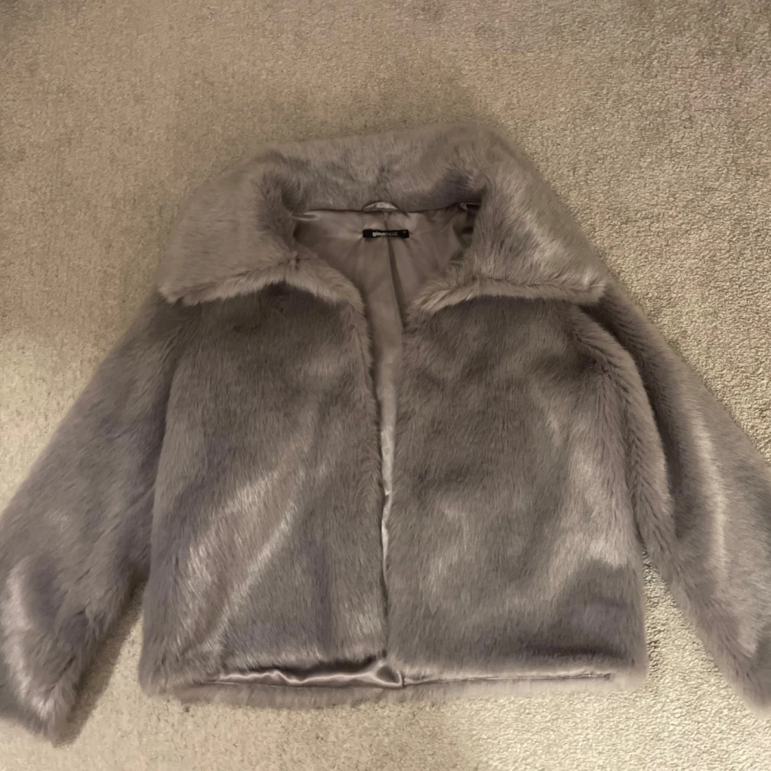 Päls jacka grå