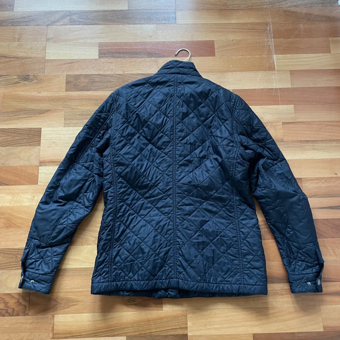 Barbour Quilted Jacket Navy - 90