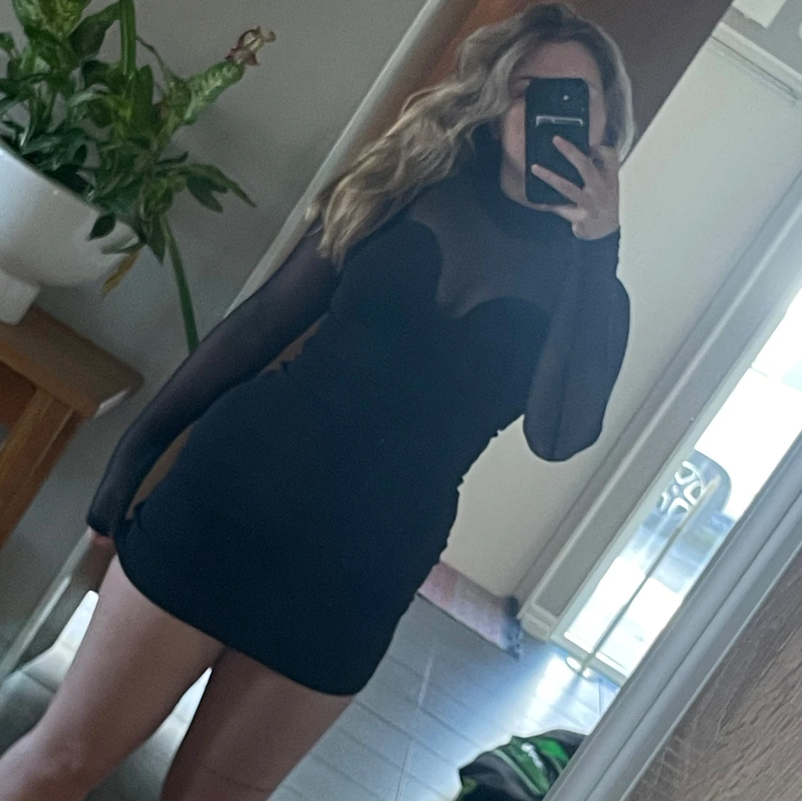 Klänning meshdetalj  - 90