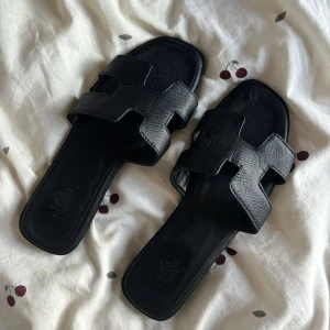 Sandaler  - Bra skick! Köpta i Spanien 