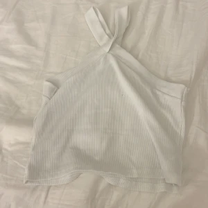 vit tröja storlek s - S vit 