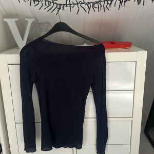 Intimismi tröja - Intimismi tröja är bra skick!