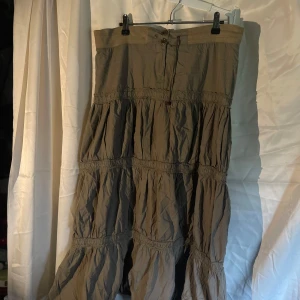 Bunoh.q kjol - Cool lång kjol som är brun/beige/grön