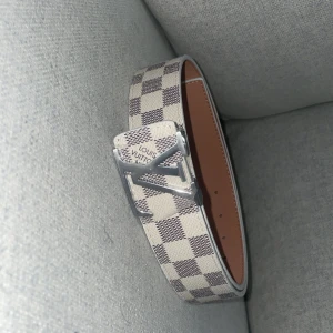 Rutig bälte. - Snyggt bälte. 