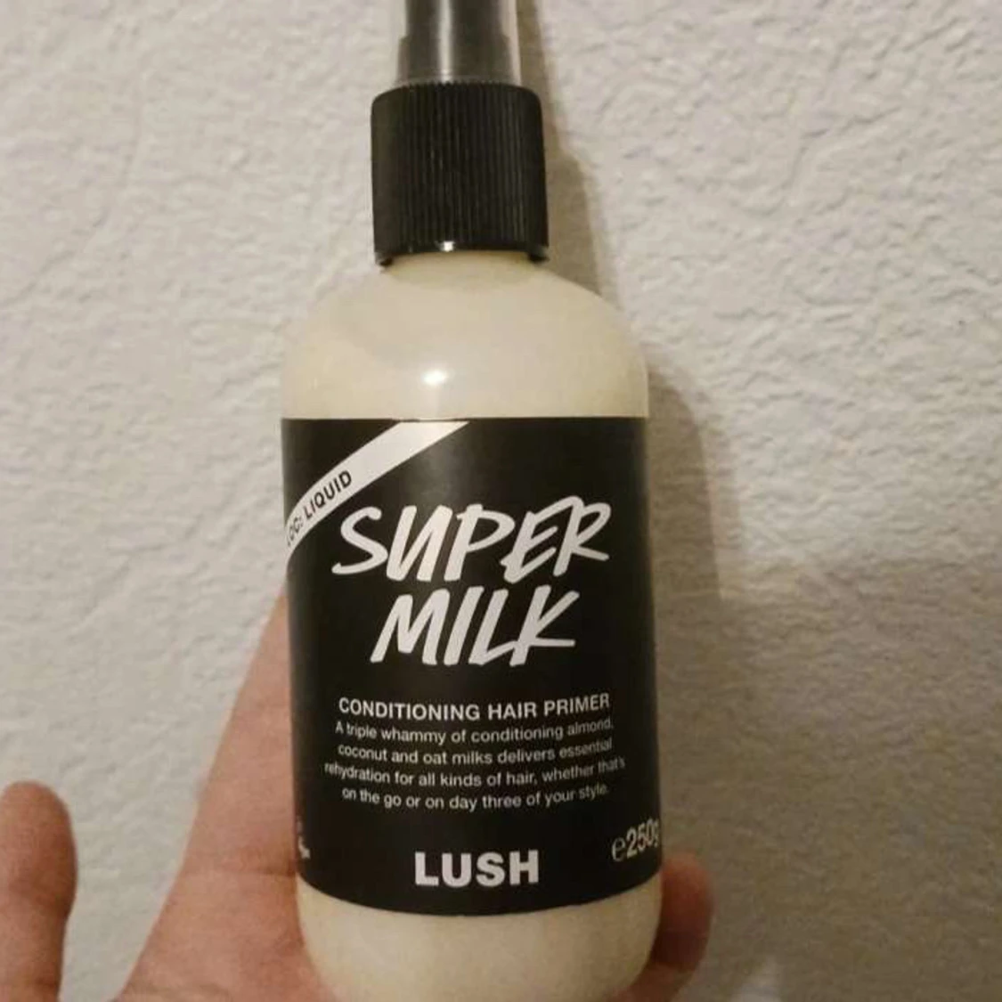Super Milk Conditioning Hair Primer från Lush