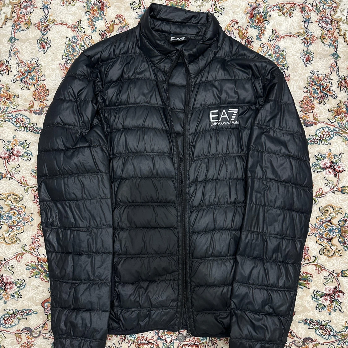 Svart jacka från EA7