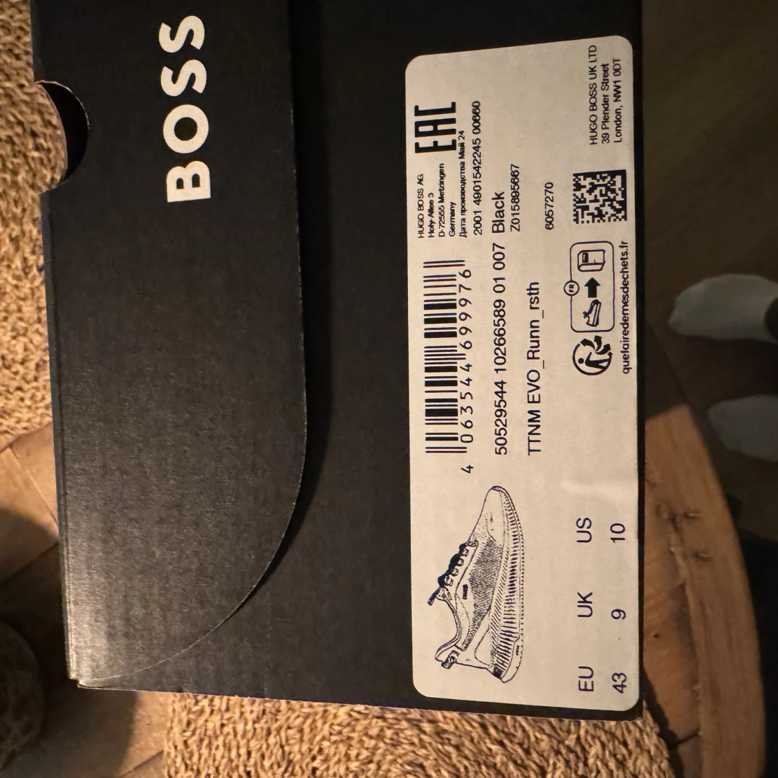 Svarta sneakers från Boss - 1