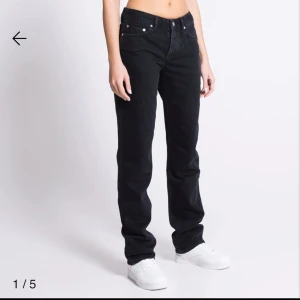 Jeans ”icon” - Jeans från lager 157, användt fåtal ggr och i bra skick! Skriv för fler bilder😊 nypris 400kr