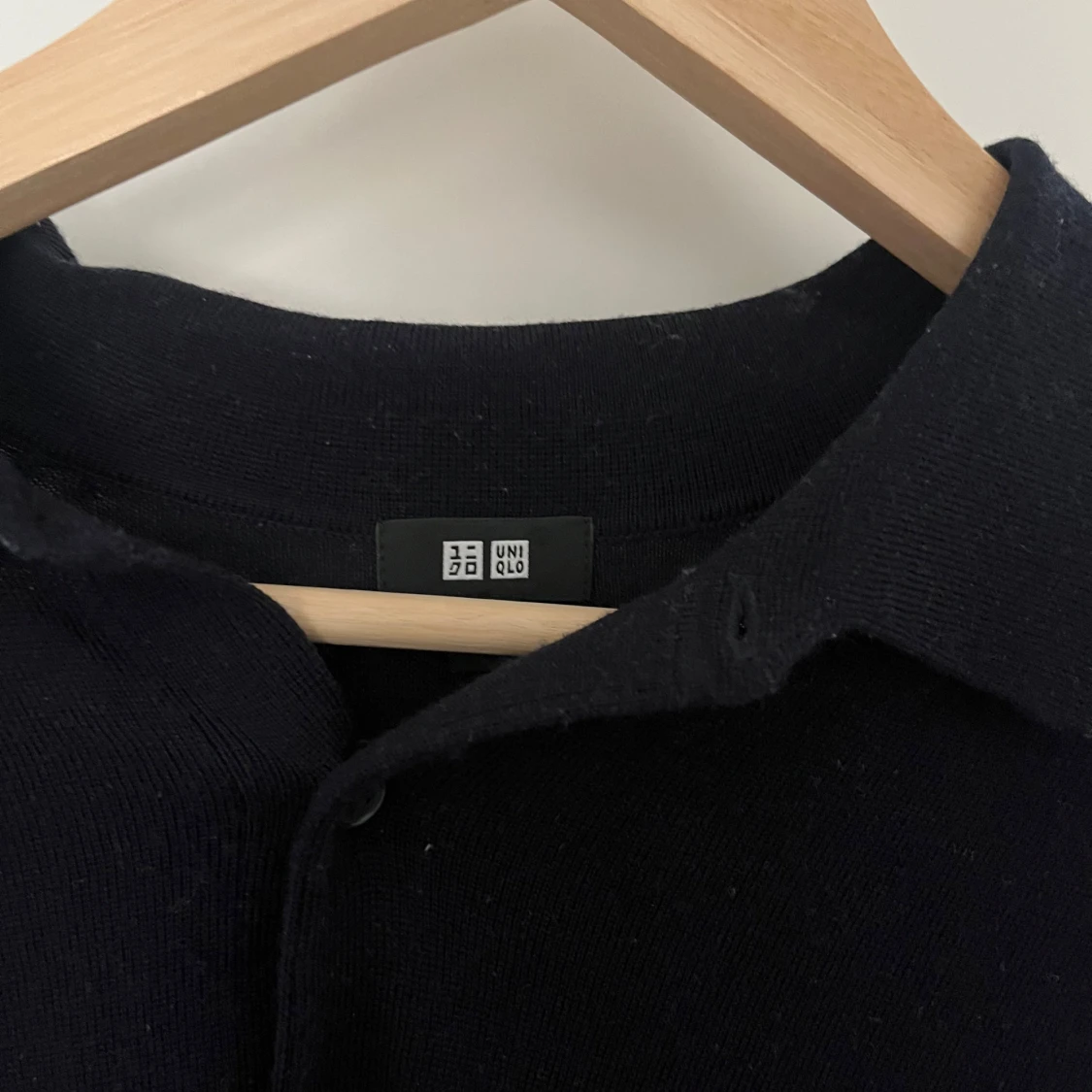 Blå stickad tröja - 90