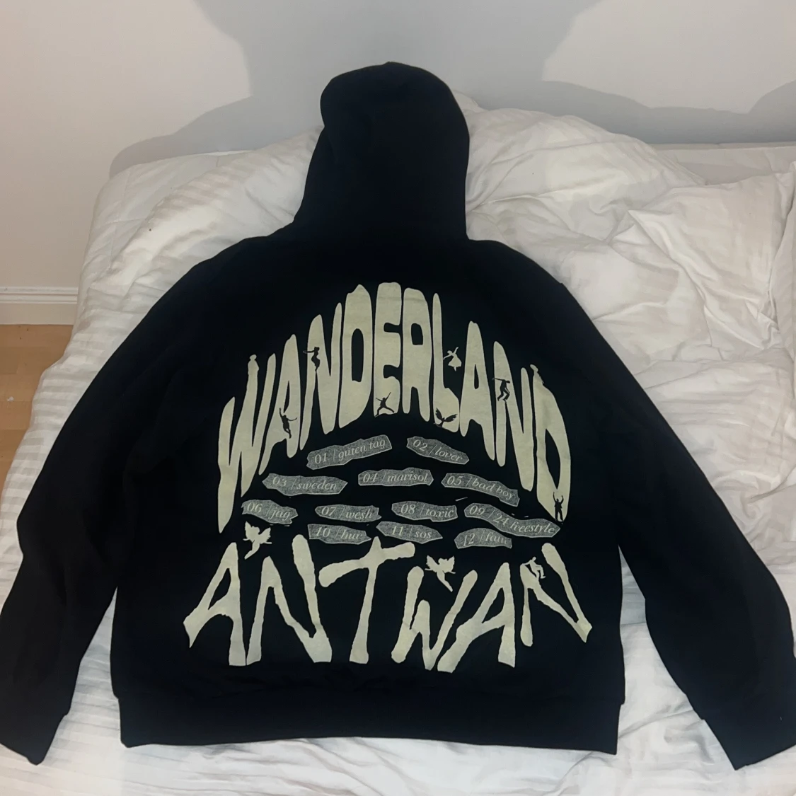Antwan Hoodie