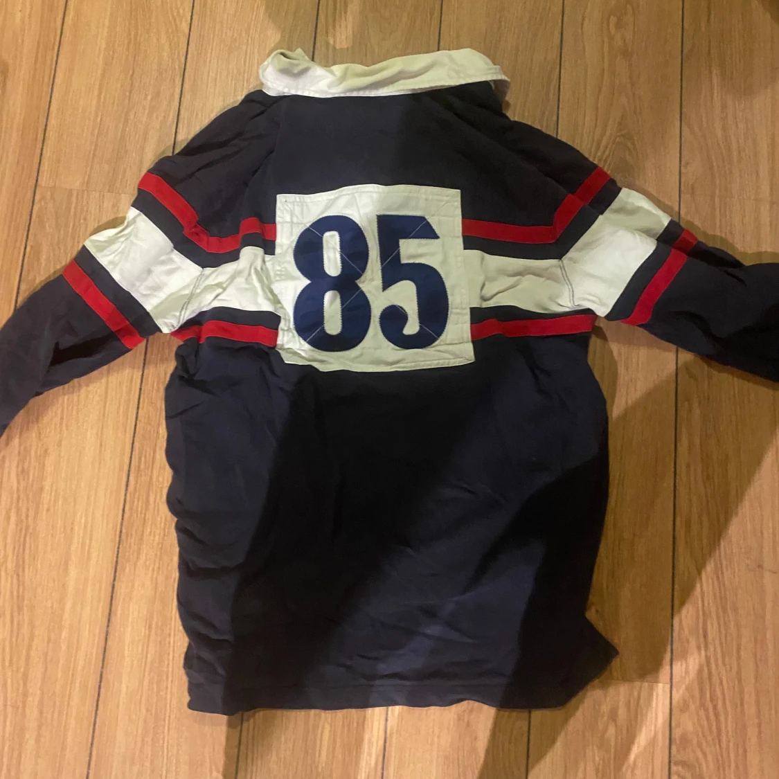 Mörkblå pikétröja från Tommy Hilfiger - 92