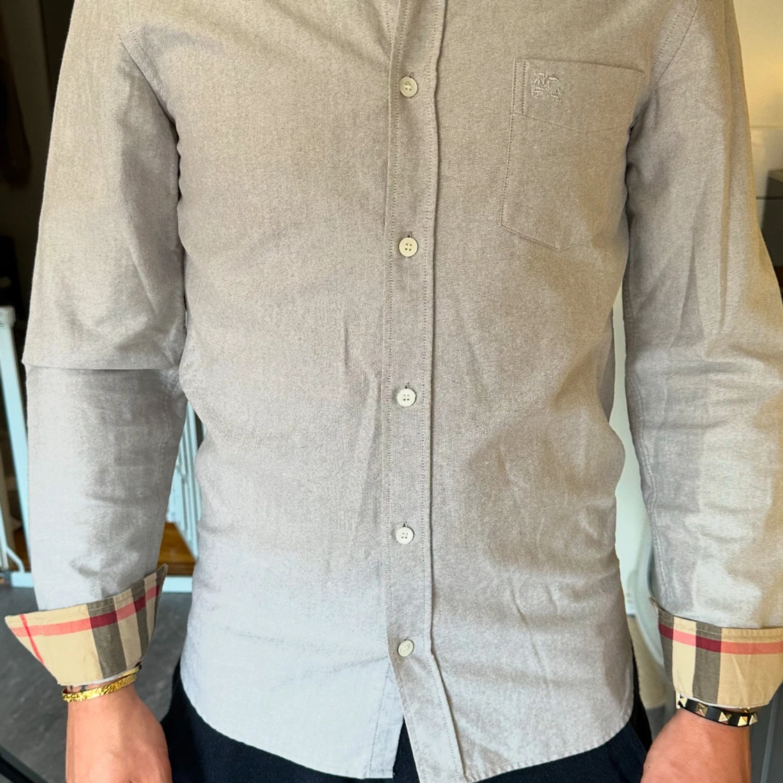 Silver/grå skjorta från Burberry - 91