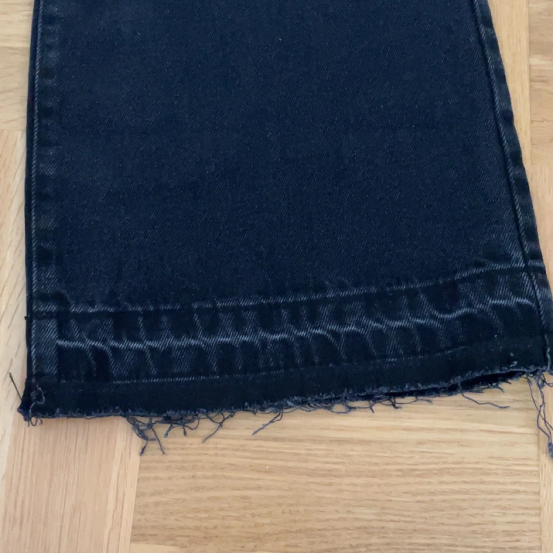 Svarta jeans från BoohooMAN Flare  - 90