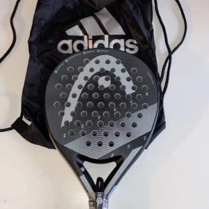 head graphene 360 zephyr pro - Head padelrack aldrig använts (nypris 2000)