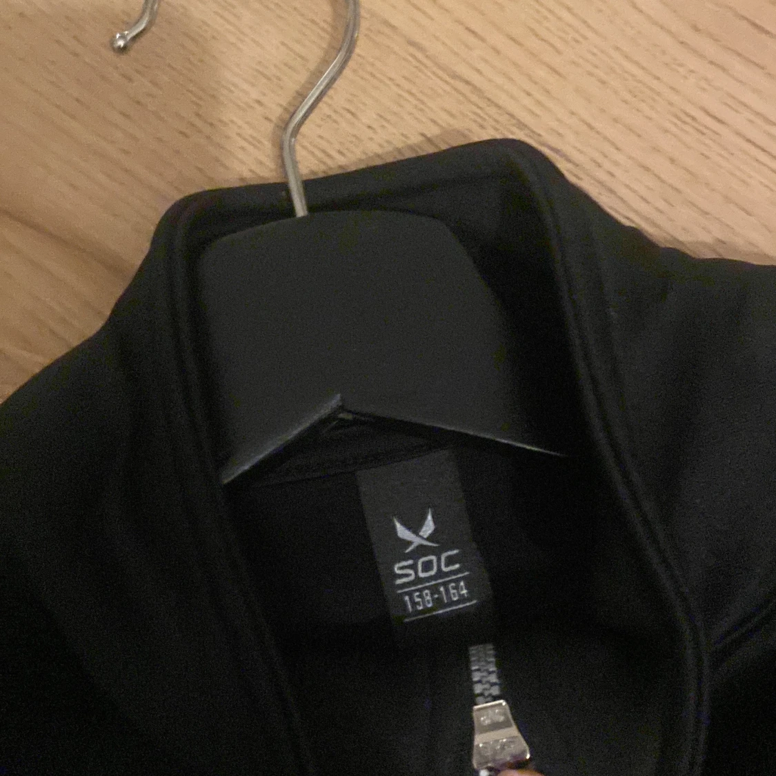 Svart träningsjacka från SOC - 92