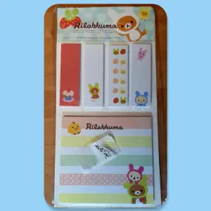 Sanrio Rilakkuma Sticky Notes, mått på denna är: 16 × 8 cm. ✨️Titta igenom alla mina upplagda och köp fler saker i bundle för att spara på frakten och få allt du köpt i ett och samma paket✨️